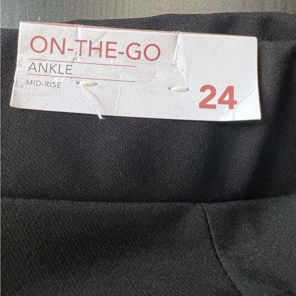NWT LANE BRYANT ON THE GO SLIM ANKLE PANT IN BLACK SIZE 24 - Picture 7 of 11